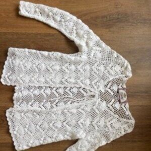 Vintage crochet white cardigan: Tiara International